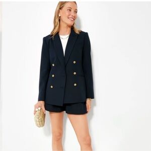 Navy Diana Blazer
TUCKERNUCK size large